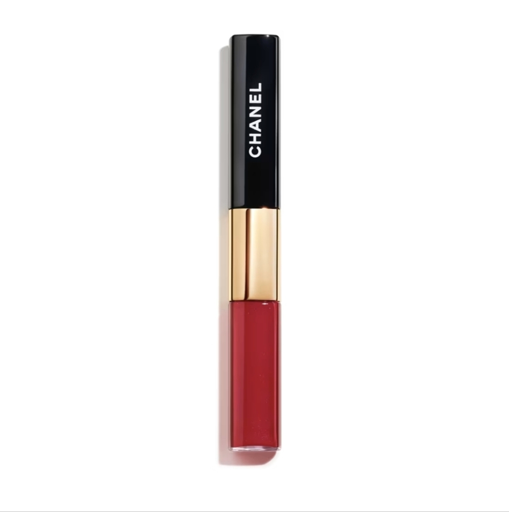 BRAND new, never used Chanel Le Rouge Duo Ultra Tenue 47 daring red